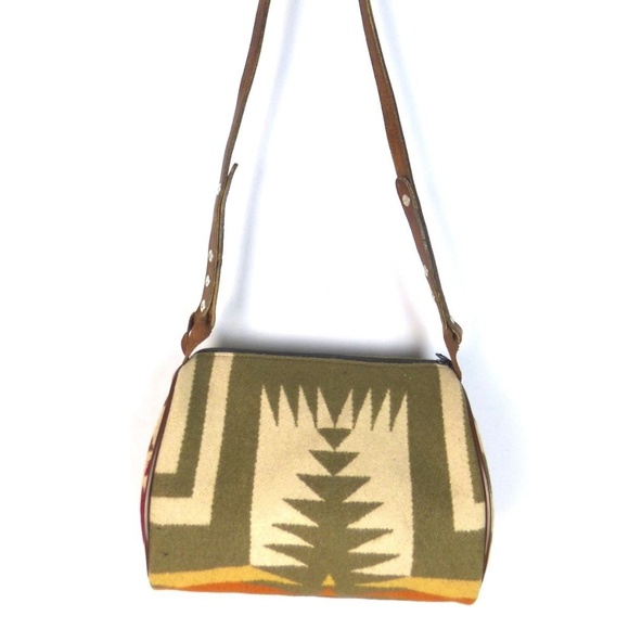 Pendleton Handbags - Pendleton Blanket Wool Leather Purse Bag